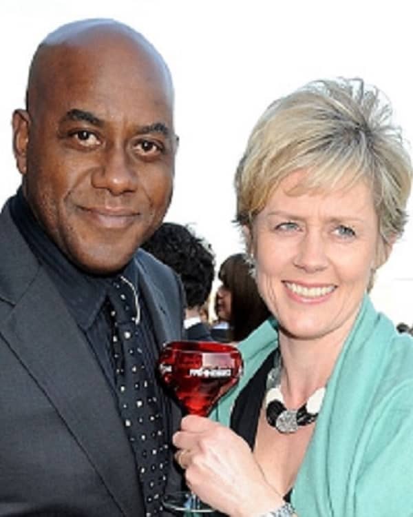 Claire-and-Ainsley
