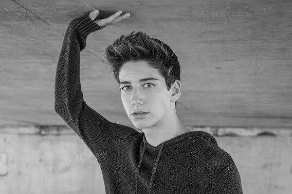 Milo Manheim