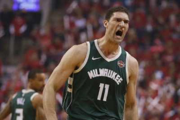 Who is Brook Lopez? Age, Net worth, Relationship, Height, Affair