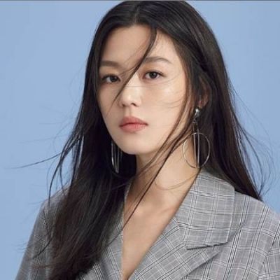 Who is Jun Ji-Hyun? Age, Net worth, Relationship, Height, Affair