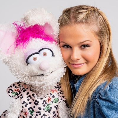Know All About Darci Lynne Workout Routine and Diet Plan | Height