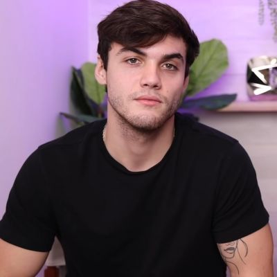 Know All About Grayson Dolan Workout Routine and Diet Plan | Height