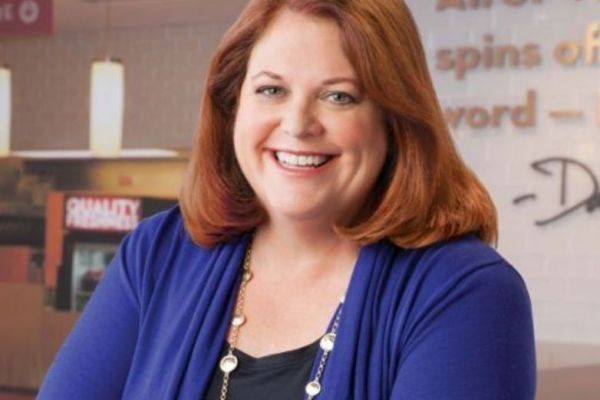Who is Wendy Thomas? Age, Net worth, Relationship, Height, Affair